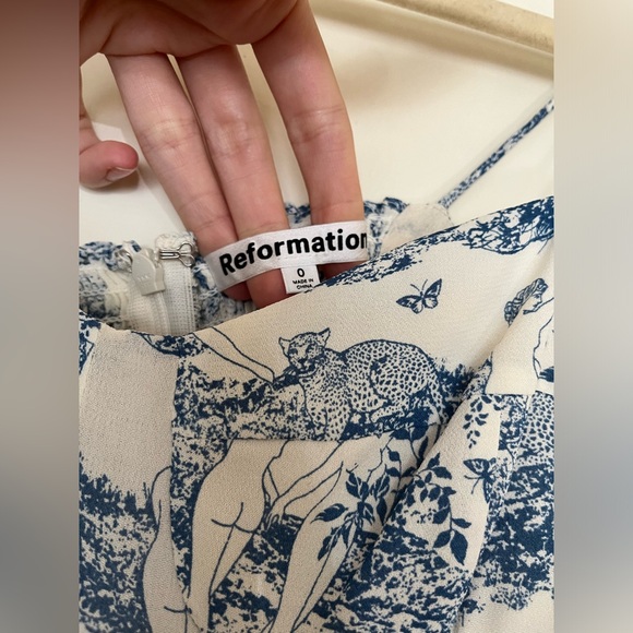 Reformation Kourtney Dress - Picture 5 of 10